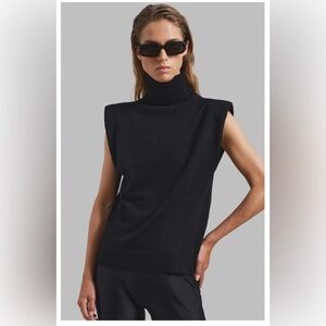 Frankie Shop Sleeveless Turtleneck
Never worn